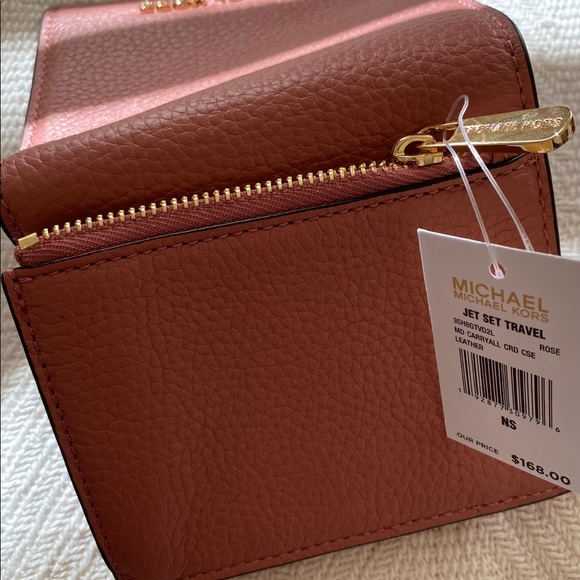 Michael Kors JetSet Travel Carryall Card Case NWT - Picture 4 of 4